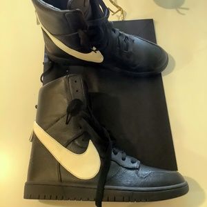 ***SOLD*** Riccardo Tisci x Nike 2016 Dunk Lux RTL